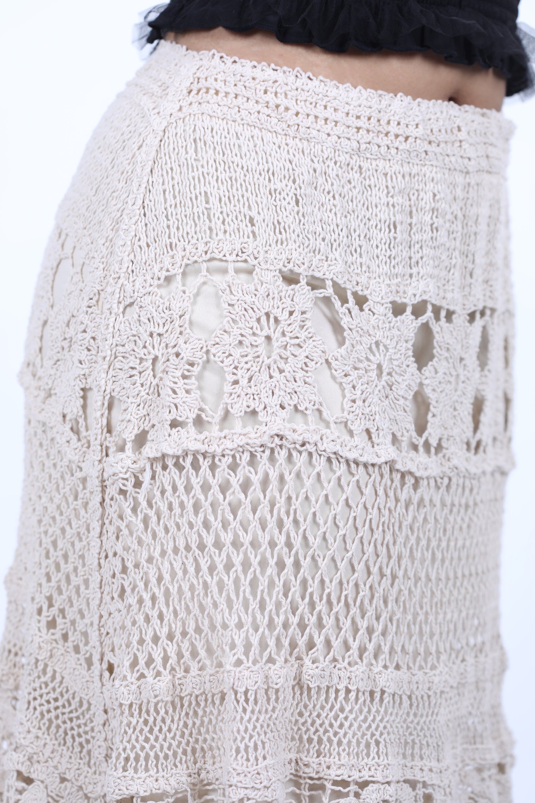CREAM CROSIA FRILL SKIRT